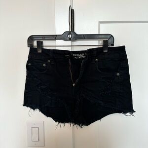 American eagle, black denim shorts